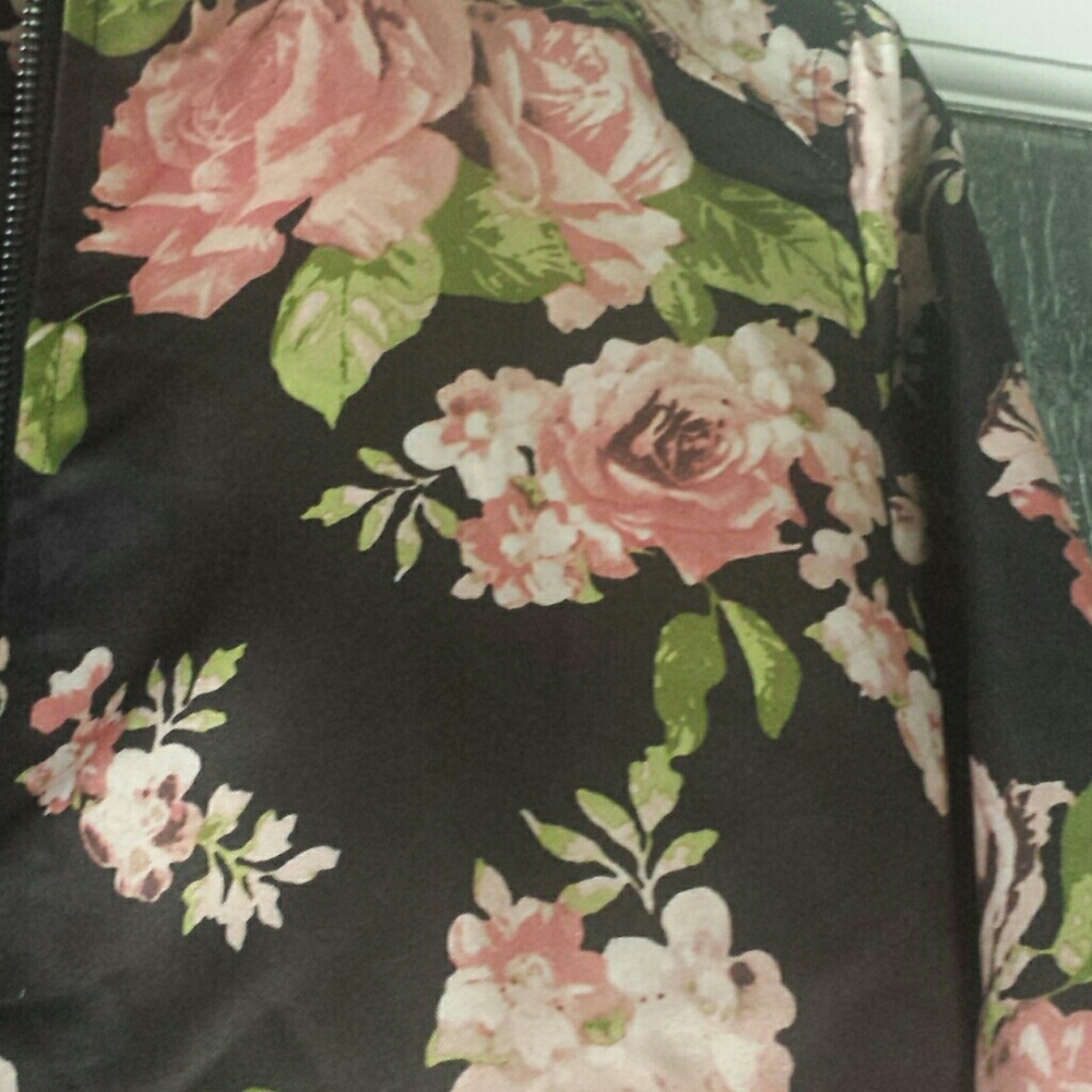 Sold Jacket floral print - Picture 2 of 2